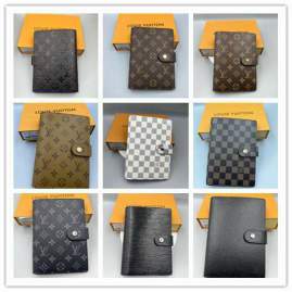 Picture of Louis Vuitton Wallets _SKUfw221784026fw